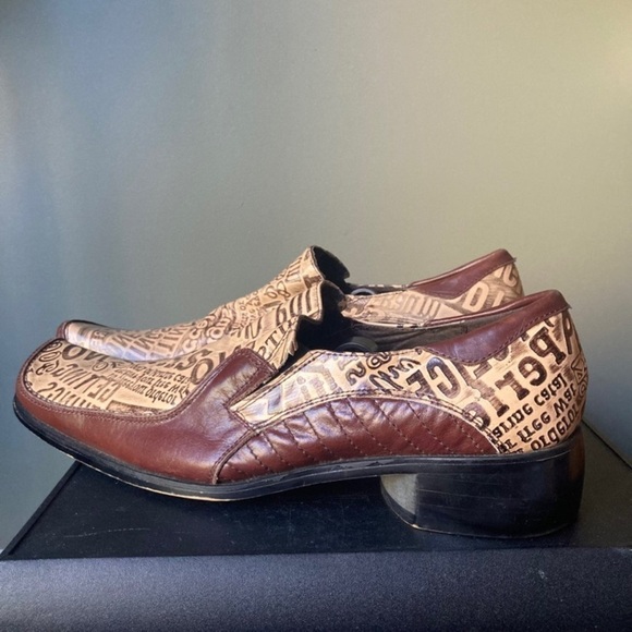 Zota | Taupe Patchwork Newspaper Design Leather Low Heel Slip On Dress Shoes - Picture 1 of 9